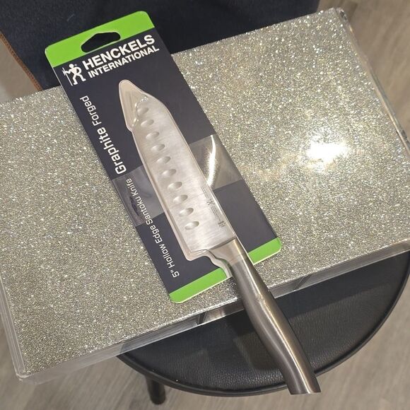 ZWILLING J.A. Henckels Graphite Forged 5" Hollow Edge Santuko Knife - Picture 6 of 6